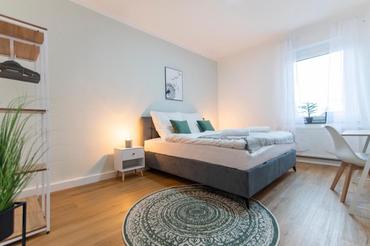 Peter Apartments - Wohnung 90Qm, 3 Schlafzimmer, Kueche, Wohnzimmer, Balkon, Netflix 富尔达 外观 照片